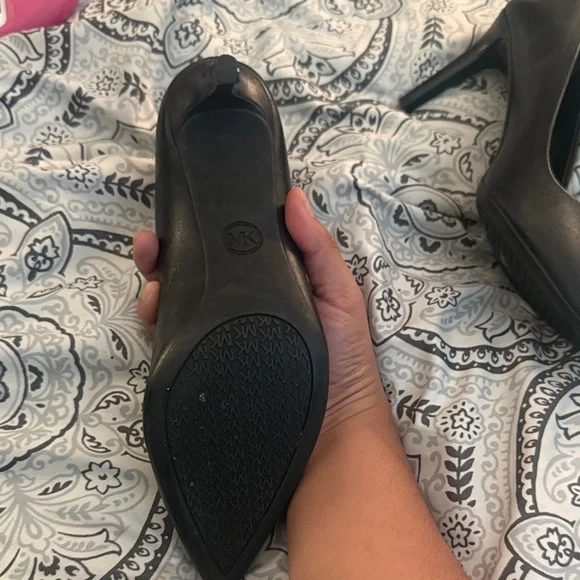 Michael Kors Black Women's Heels - Picture 2 of 3